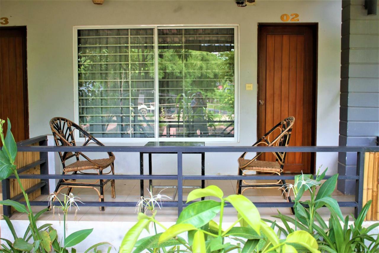 My Parents Guesthouse Kampot Exterior foto